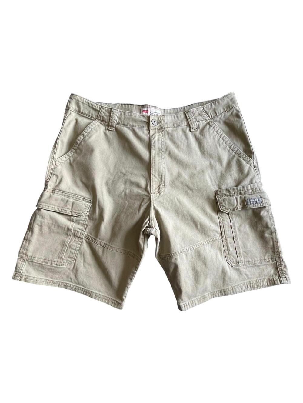 Wrangler Relaxed Fit Cargo Shorts Tan Khaki Men's 38x10